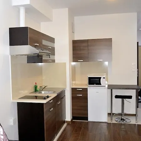 C&g Prestige Warsaw